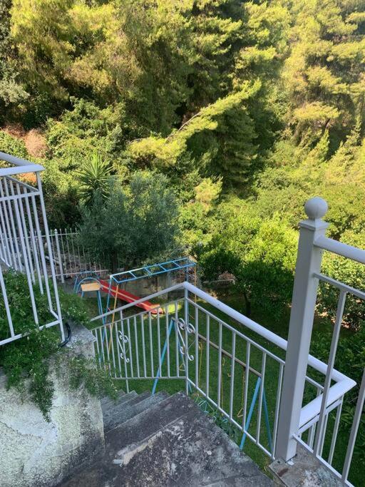 Appartement Amfiteatrico Sea View - Kalamos Attiki à Markopoulon Oropou Extérieur photo